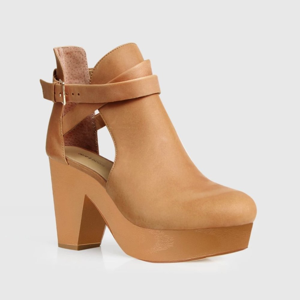 BELLE & BLOOM FEARLESS CLOG ANKLE BOOT - TAN - SIZE 9 - NWT - NEVER WORN - Picture 3 of 4